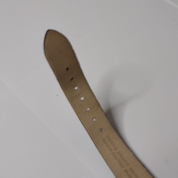 Basic Anne Klein Watch With Black Band - Picture 10 of 13